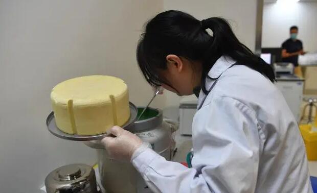 医院卖精价格表详情如何？去医院买精做试管要多少钱？